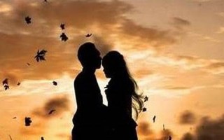 梦见自己喜欢的男生(梦见初恋男友预示什么意思)